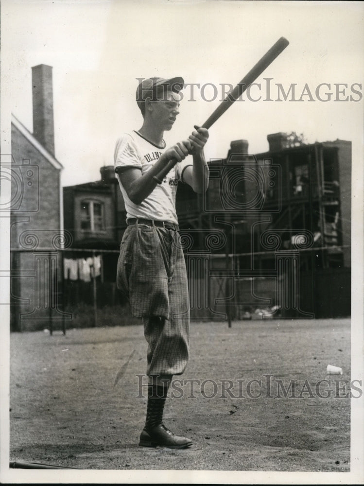 1938 Press Photo One-legged John Colliere plays for Uline Ice Company softball - Historic Images