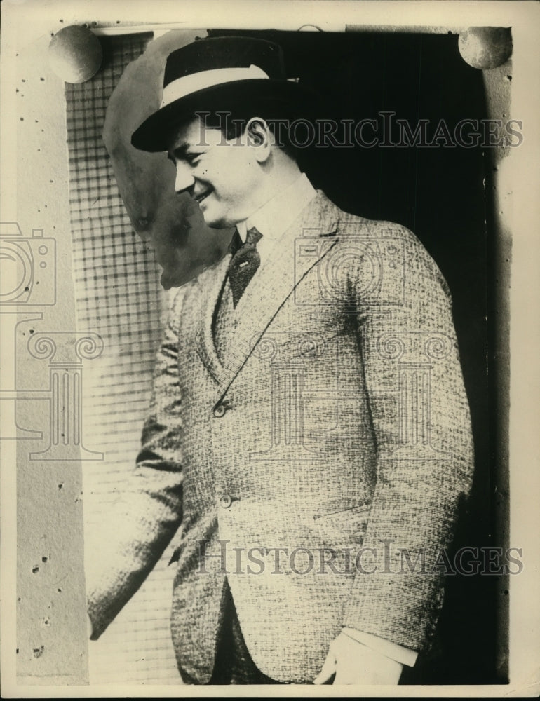 1924 Press Photo Boxer Kid McCoy in a suit and hat - net07460 - Historic Images