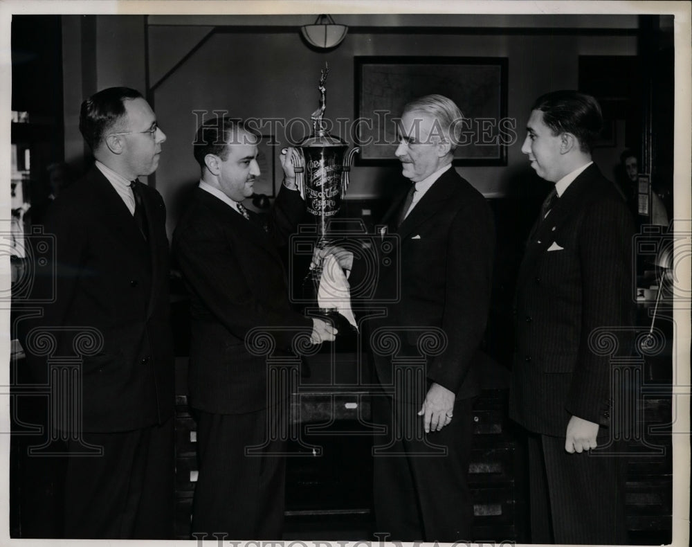 1942 Press Photo Rafael De la Colina of Mexico &amp; Aleman Tennis Cup - net09133 - Historic Images