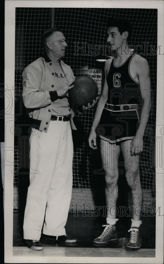 1945 Press Photo Sam Fortino Michigan State College basketball & coach - Historic Images