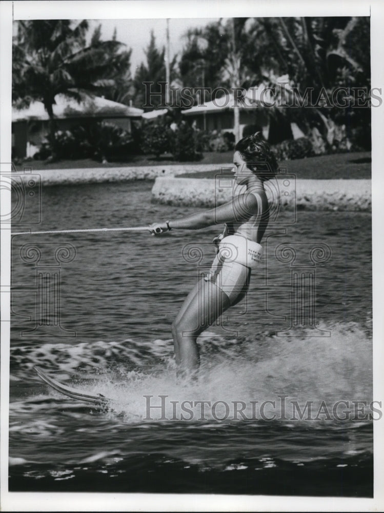 1964 Press Photo A female water skiing on a body of water - net12029- Historic Images