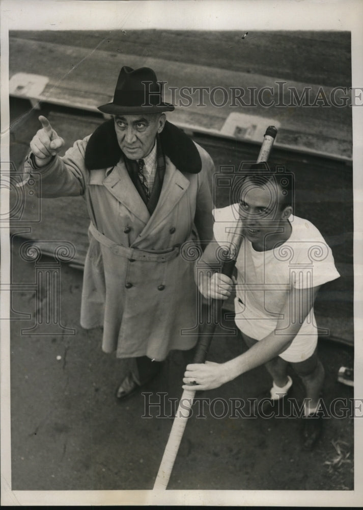 1939 Press Photo Lawson Robertson track coach at U of Penn with August Beltzner- Historic Images