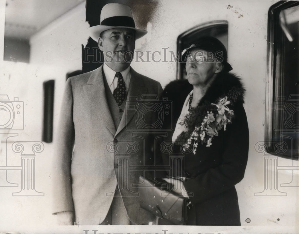 1932 Press Photo Mr & Mrs CC Teague president CA Fruit growers board - net13759 - Historic Images
