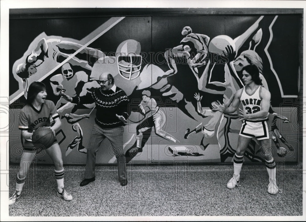 1978 Press Photo Barb Jacka, David Cody, Dale Wormald &amp; Eastlake N basketball- Historic Images