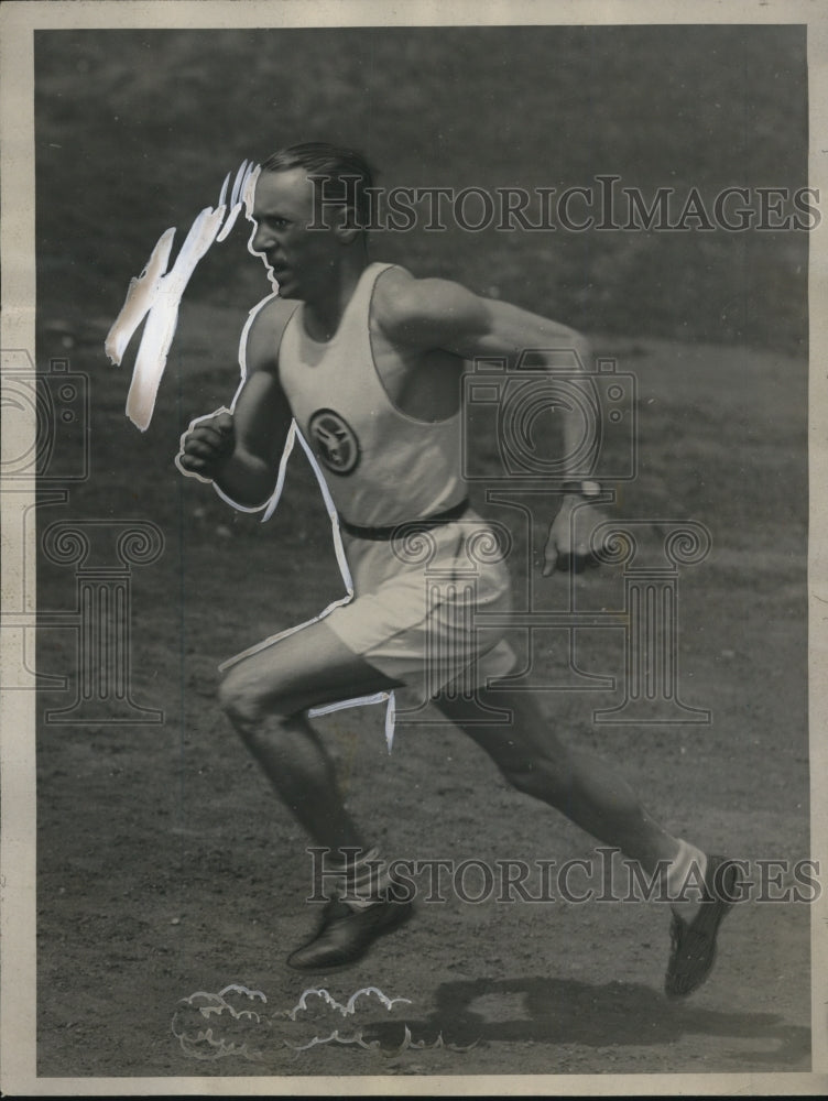 1928 Press Photo Track runner Joie Ray in a practice session - net15567 - Historic Images