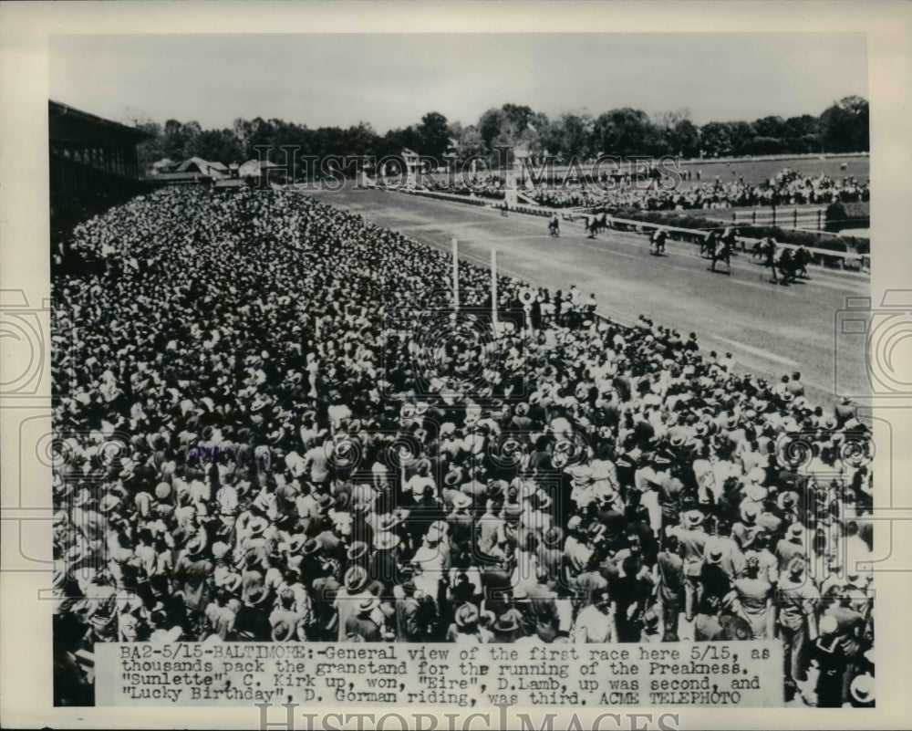 1946 Press Photo Preakness race in Baltimore C kirk on Sunlette, D Lamb on Eire- Historic Images