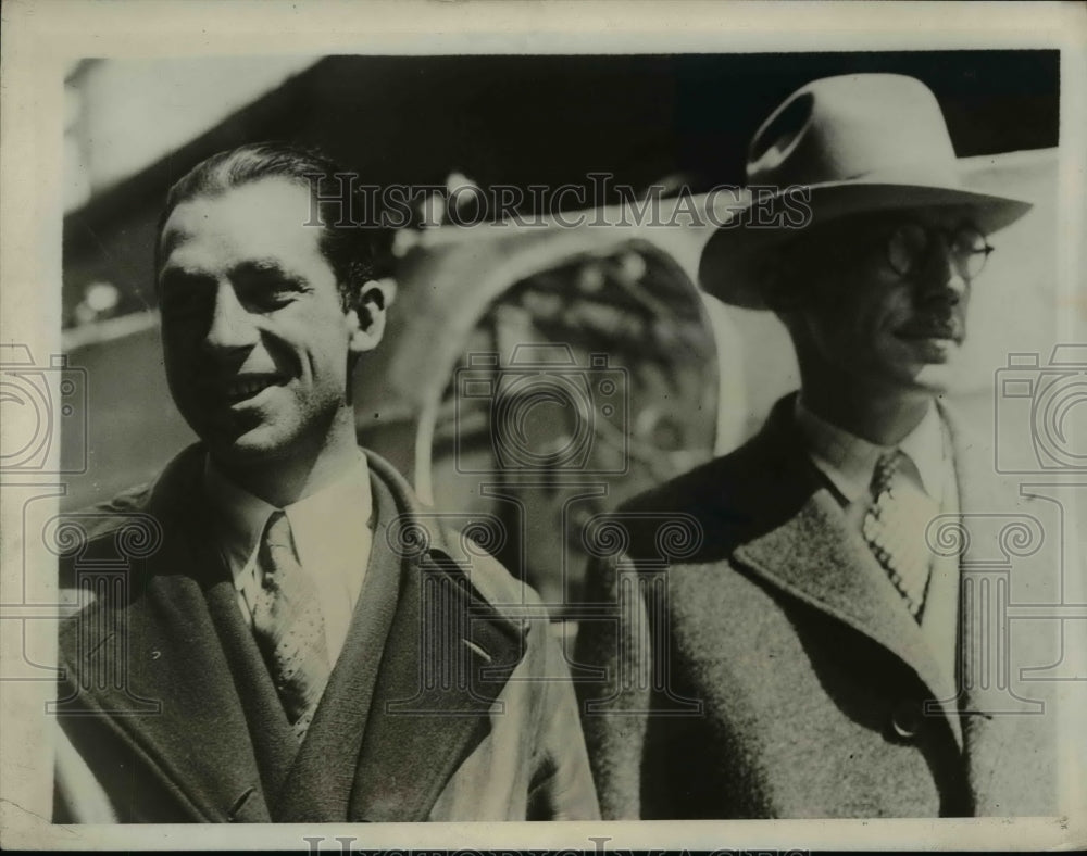 1930 Press Photo A pair of men stand by an airplane - net16877 - Historic Images