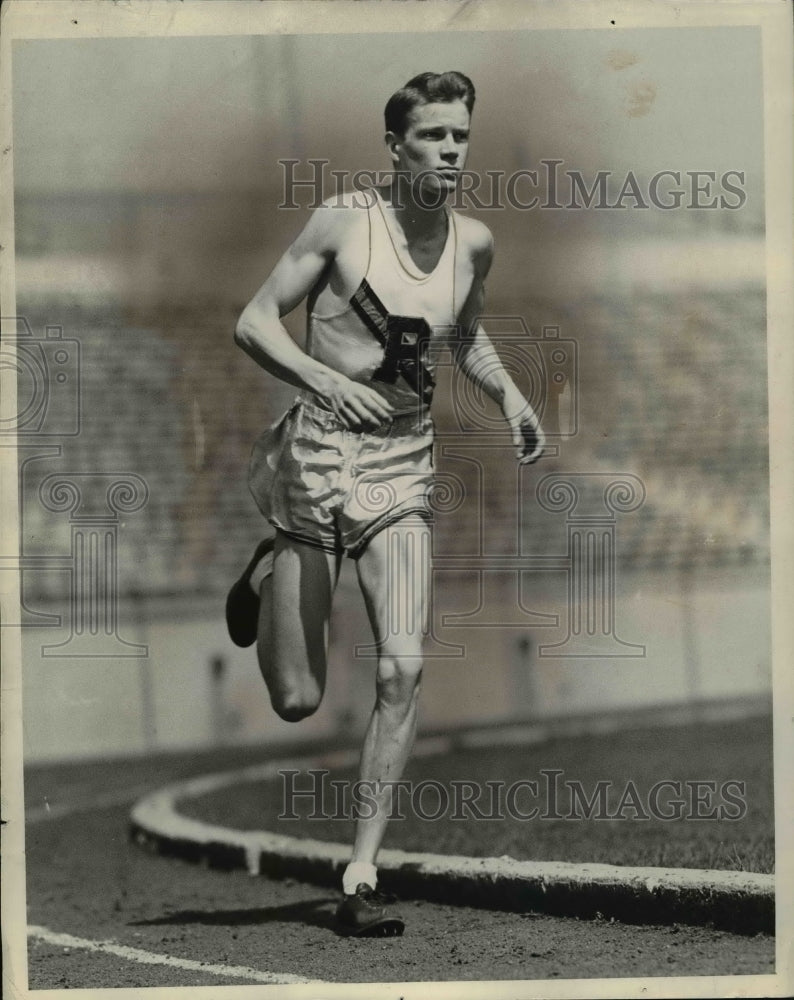 1940 Press Photo Ed Holderman mile runner for Purdue University - net19996 - Historic Images