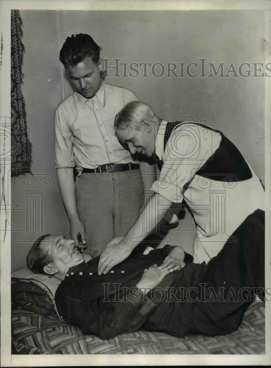 1932 Press Photo Dean Van Clute author , Richard Logan, Fred Schoeberle - Historic Images