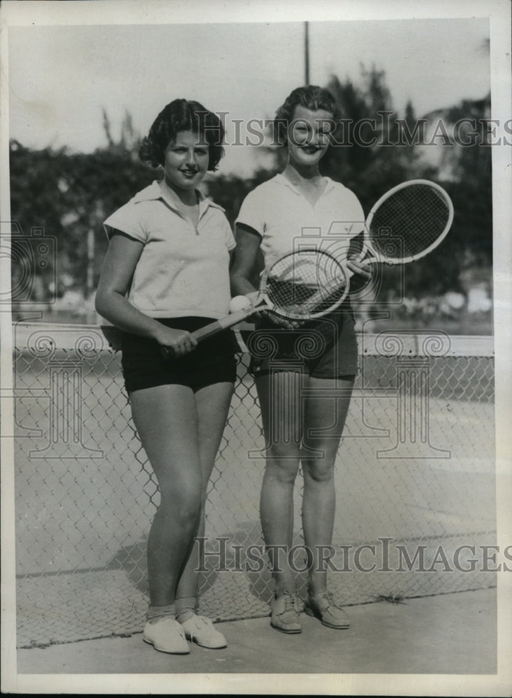 1934 Press Photo Dulcie Vandel, Patricia Kane at Flamingo court tennis in Fla - Historic Images