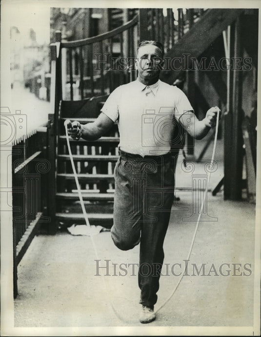 1935 Press Photo Ted Phelps English sculler trains for race vs Bert Barry- Historic Images