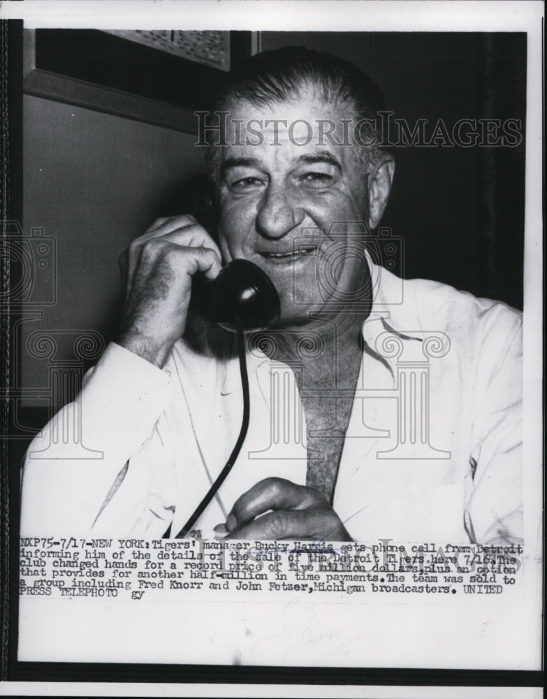 1956 Press Photo Detroit Tigers manager Bucky Harris gets phone call - net28093 - Historic Images