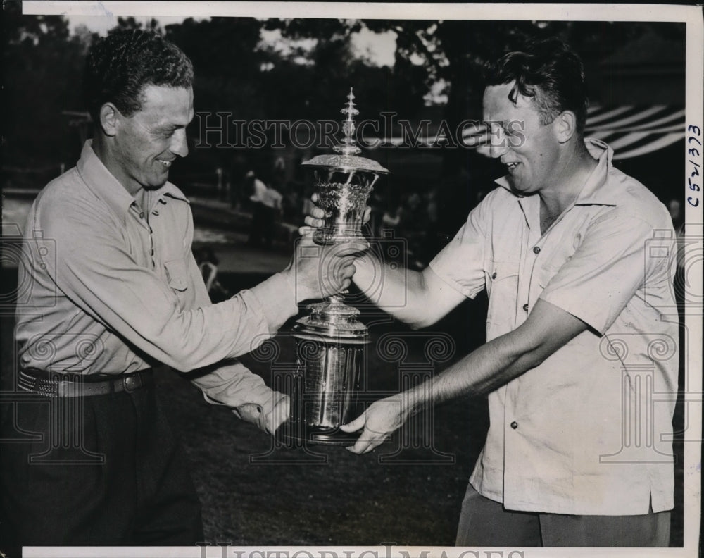 1939 Press Photo Marvin Bill Ward, Don Billows &amp; National Amateur golf trophy- Historic Images