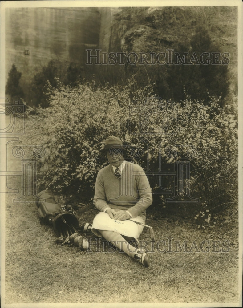 1932 Press Photo Golfer Mrs Darr Gault - net34768 - Historic Images