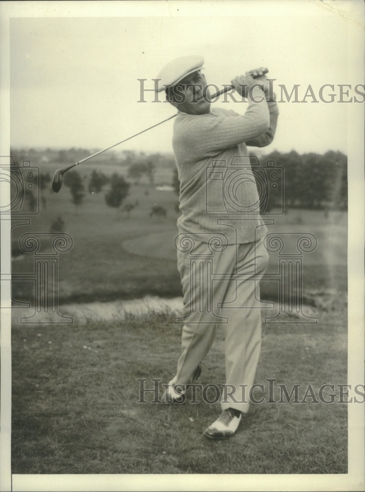 1932 John Golden  at National open golf Championship - Historic Images