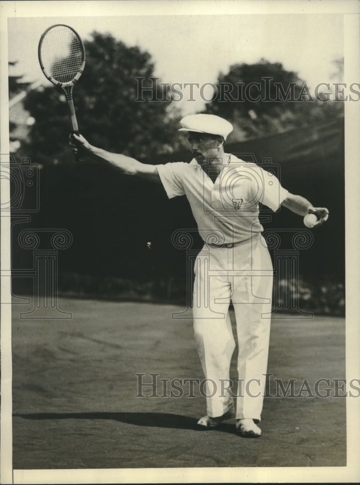 1933 Press Photo Adriano Zappa Practices for Opening in Final Round of Davis Cup - Historic Images