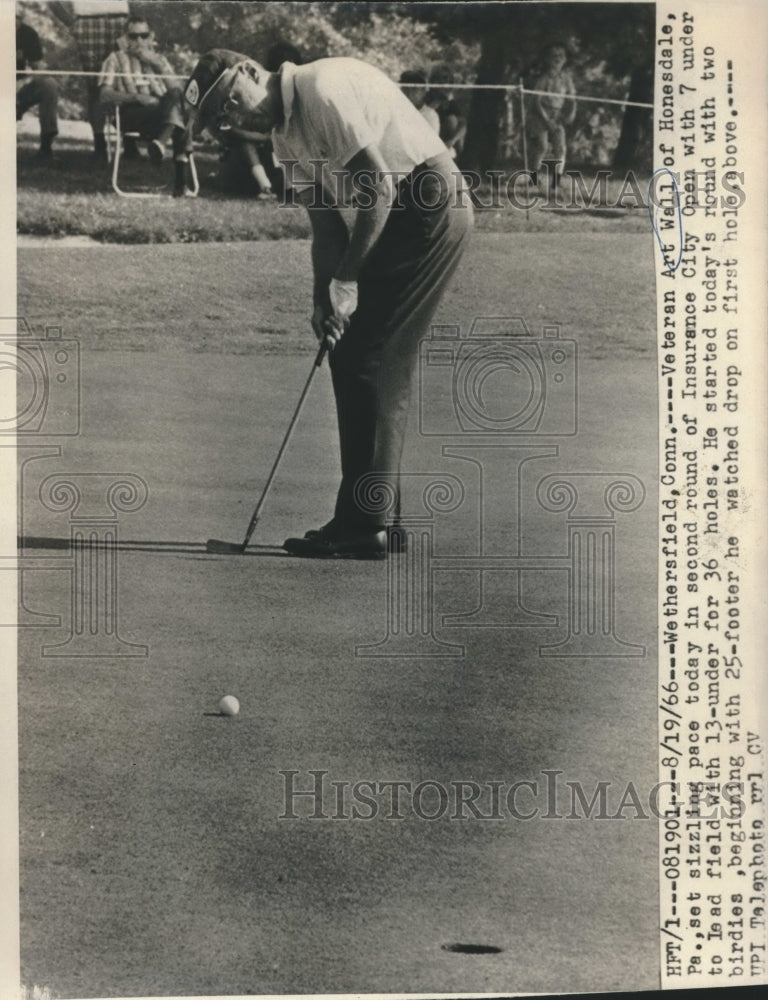 1966 Press Photo Vet Art Wall Sets Pace in 2nd Round of Insurance City Open- Historic Images