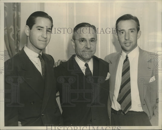 1939 Press Photo Bobby Riggs & Elwood T Cooke Sail for Europe on Pres Roosevelt - Historic Images