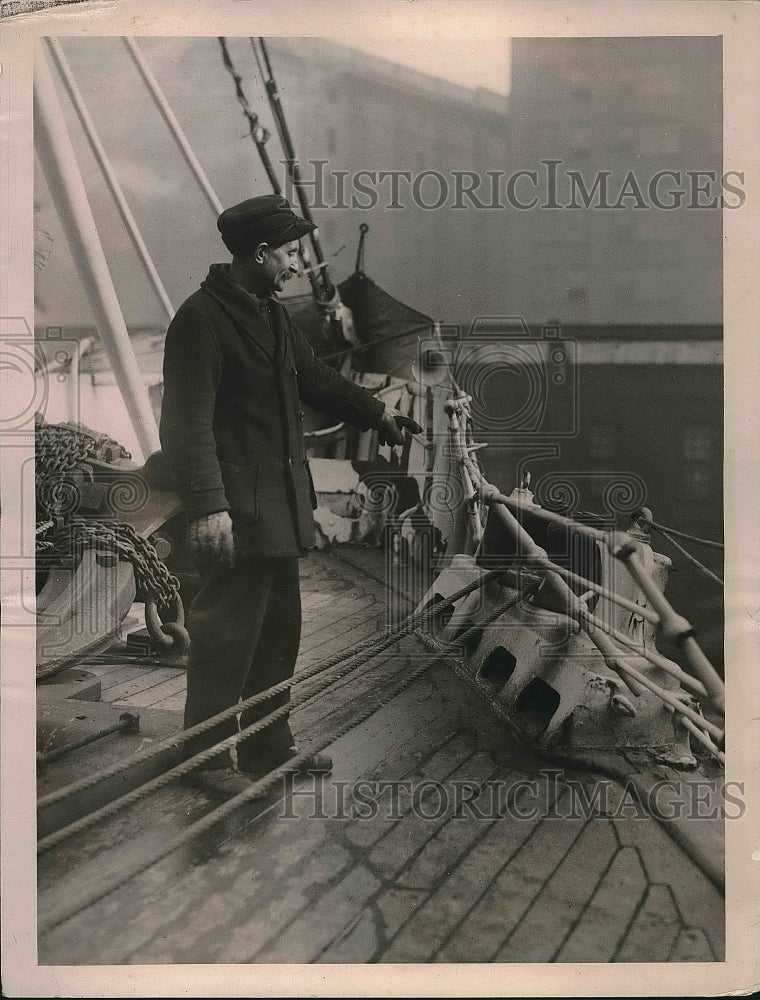 1922 Press Photo The SS La Savoie Arrives in New York Damaged by High Seas - Historic Images