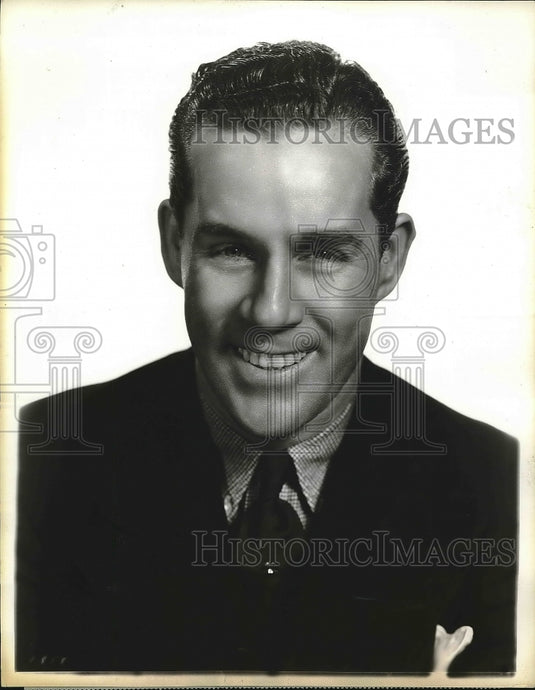 1936 Press Photo Baritone Jerry Cooper to Be Heard on CBS' Tea at The Ritz - Historic Images