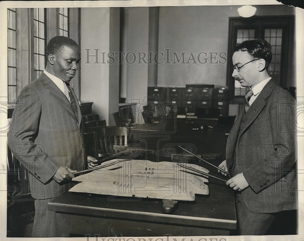 1931 Press Photo Charles Booah, Dr. George Herzog, University of Chicago - Historic Images