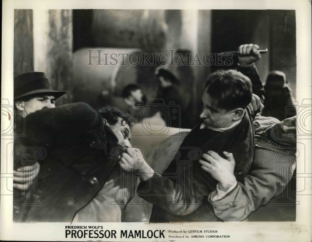 1938 Press Photo Still of Scene from Friedrich Wolf's film Professor Mamlock - Historic Images