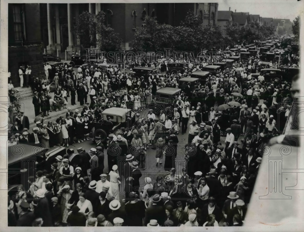 1932 Press Photo Funeral for Joe Pollak in Chicago - Historic Images