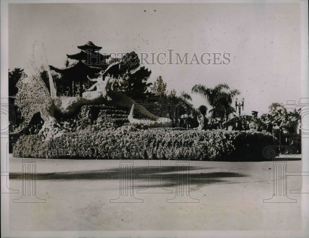 1935 Press Photo Celestial Dragon Float, Tournament of Roses Parade - nex02199 - Historic Images