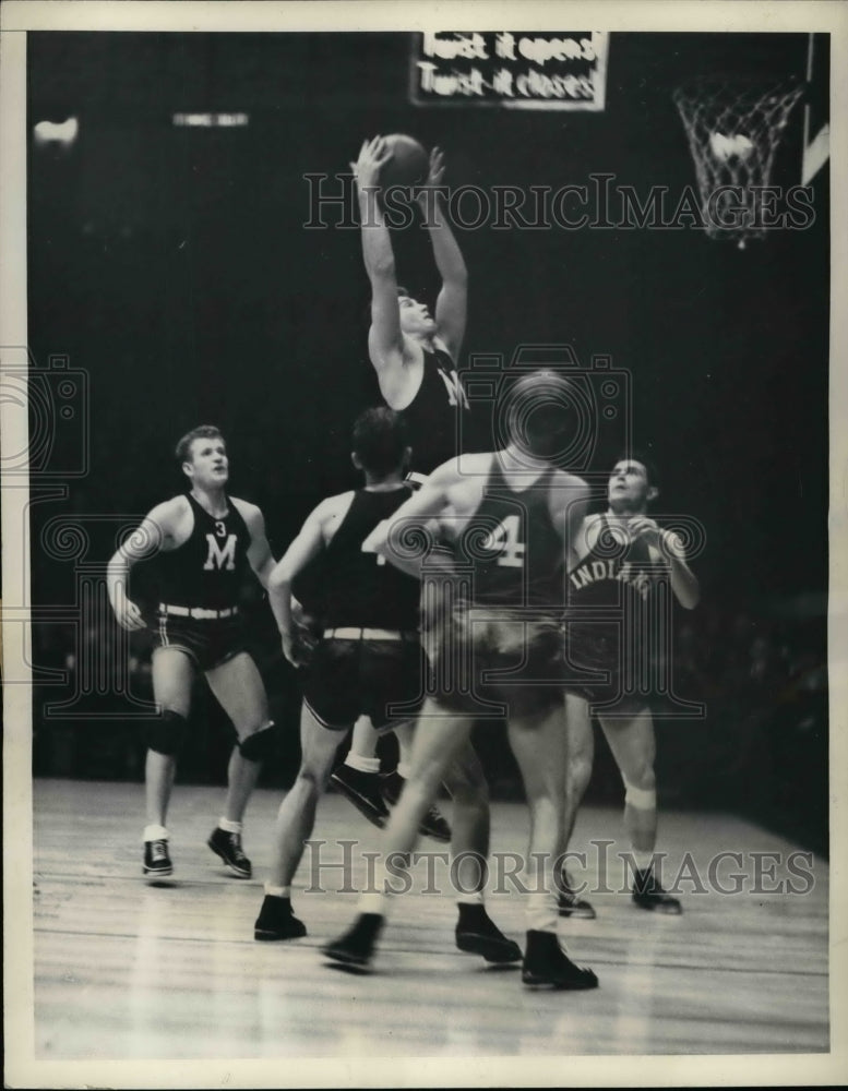 1936 Press Photo Tom Ryan, Jaspers Basketball Team - Historic Images