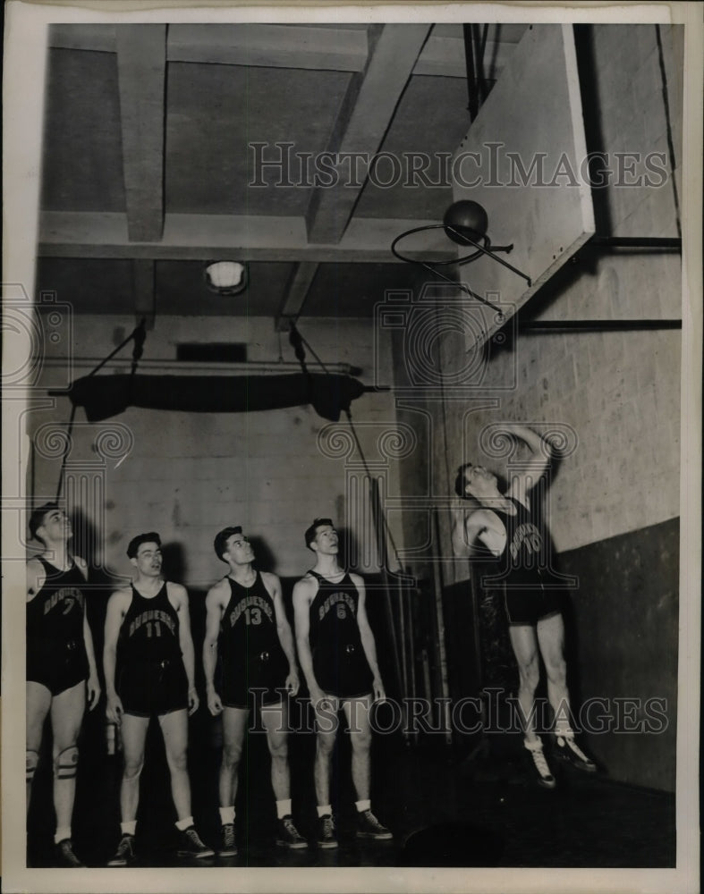 1935 Press Photo Frank Serany, Duquesne University Basketball Guard - Historic Images