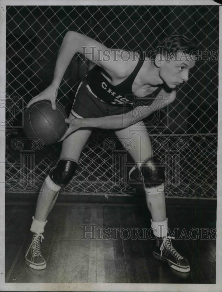 1935 Press Photo Bill Haarlow, University of Chicago Basketball Player - Historic Images