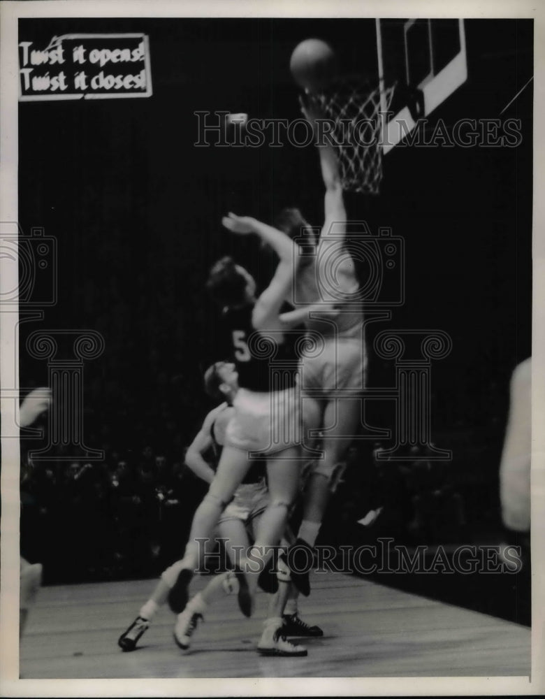 1939 Press Photo John Sheehan of Manhattan, Denton Cooley of Texas - nex02650 - Historic Images