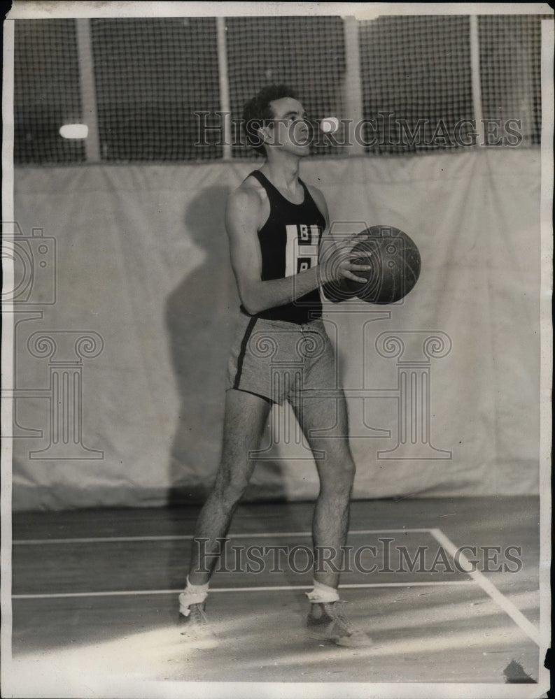 1930 Press Photo William Holland of Harvard Basketball - Historic Images