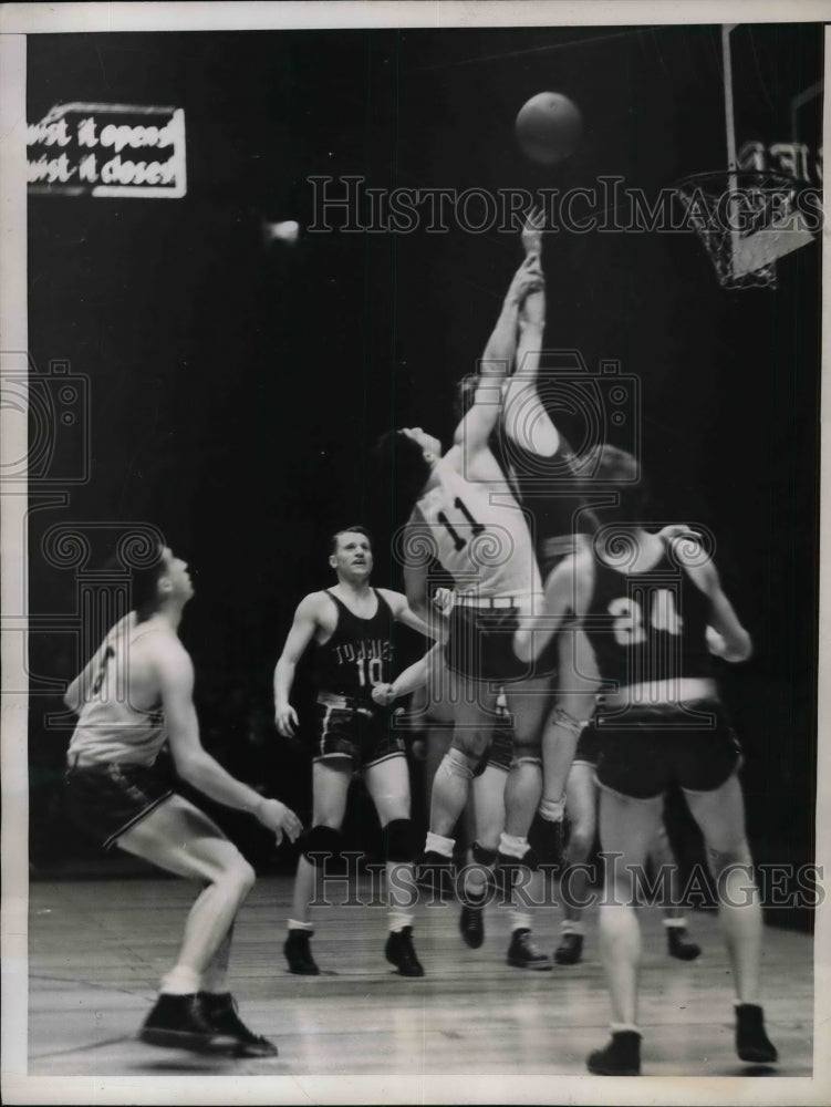 1938 Press Photo Jim Sarullo of Manhattan, Joseph Morahan of St. Thomas - Historic Images