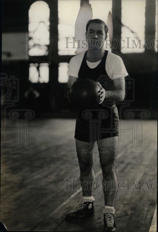 1932 Press Photo Henry Weiss of Michigan - Historic Images