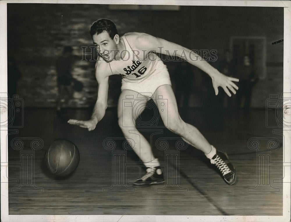 1937 Press Photo Kent Ryan, Basketball Player - Historic Images