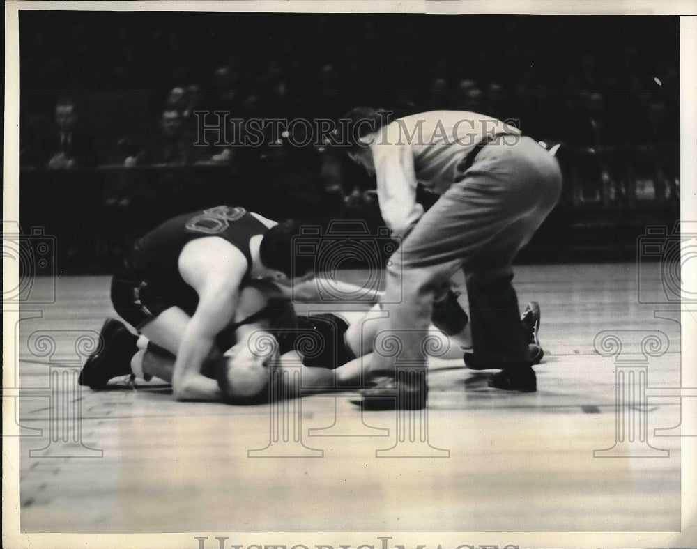 1938 Press Photo Bill Borries Injured in Play, Bob Spessard, Washington and Lee - Historic Images