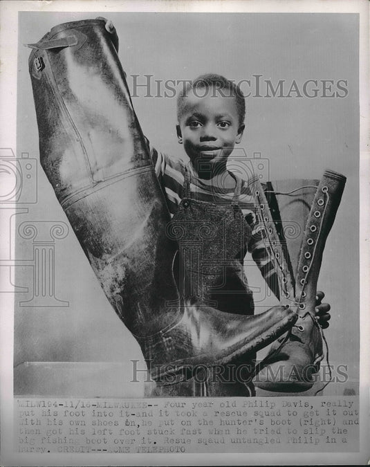 1951 Press Photo Philip Davis, Rescue Squad Untangled When Foot Stuck - Historic Images