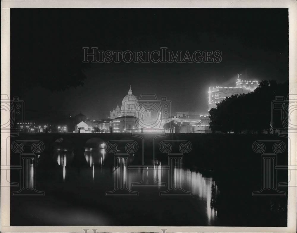 1950 Press Photo Capitol Building at Night - Historic Images