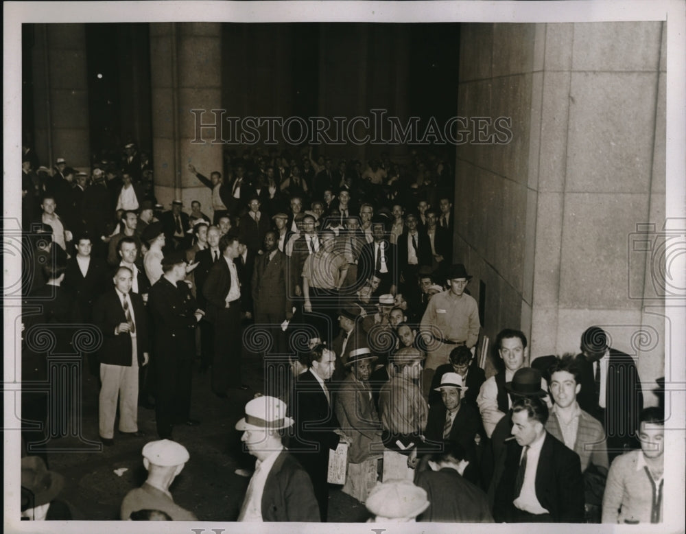 1938 Press Photo General scene of the unemployed in New York - Historic Images