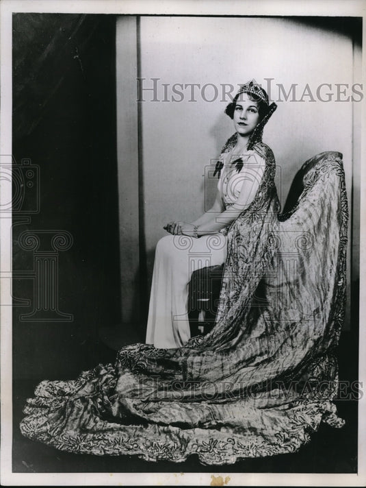 1935 Press Photo Mollie Mollie Darnell, Queen of the Memphis Cotton Carnival in - Historic Images