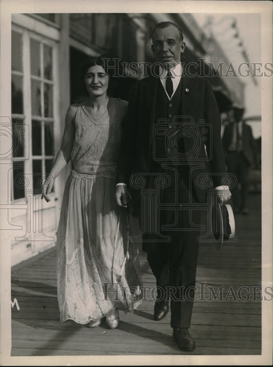 1923 Press Photo Mlle. Amelita DuVal of Bueno Aires arrived in Atlantic City - Historic Images