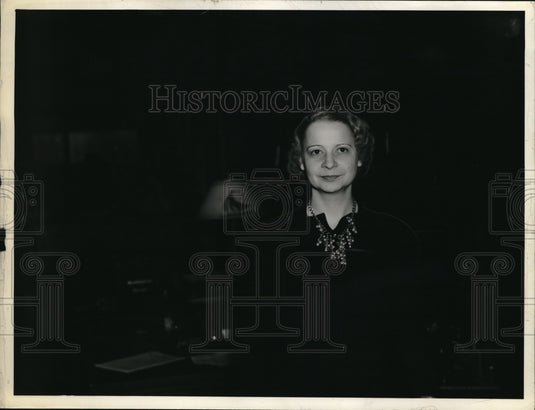 1940 Press Photo Sylvia Gold. - Historic Images