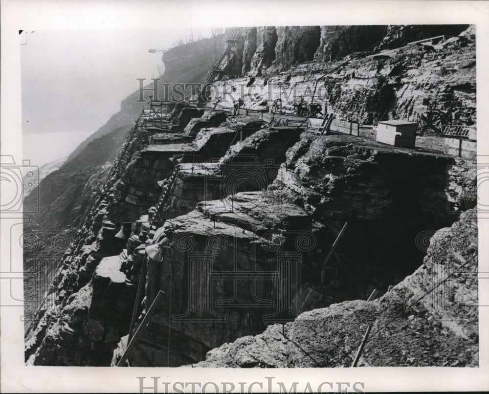 1952 Press Photo Niagara Falls River Water Power - Historic Images