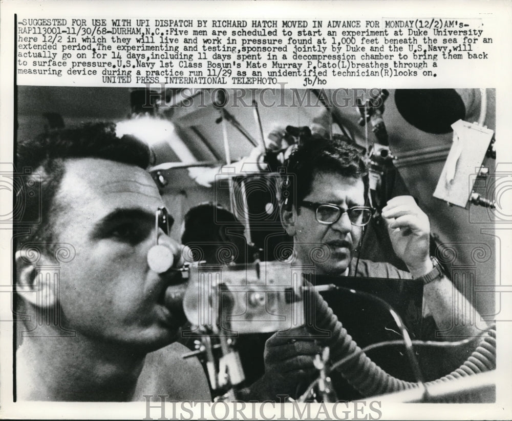1968 Press Photo Duke Univ & U.S.Navy experimental testing 1,000 beneath the sea - Historic Images