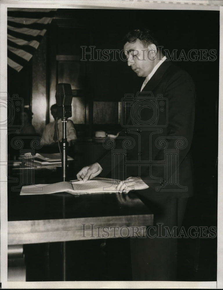 1933 Press Photo DC Dept of Commerce, B.E. Gordon of Biston - Historic Images