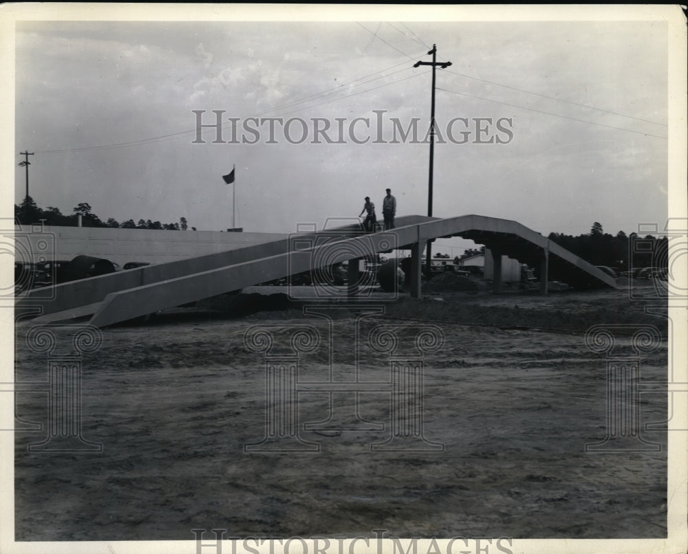 1941 Press Photo Portable Bridge for Street Intersections. - Historic Images