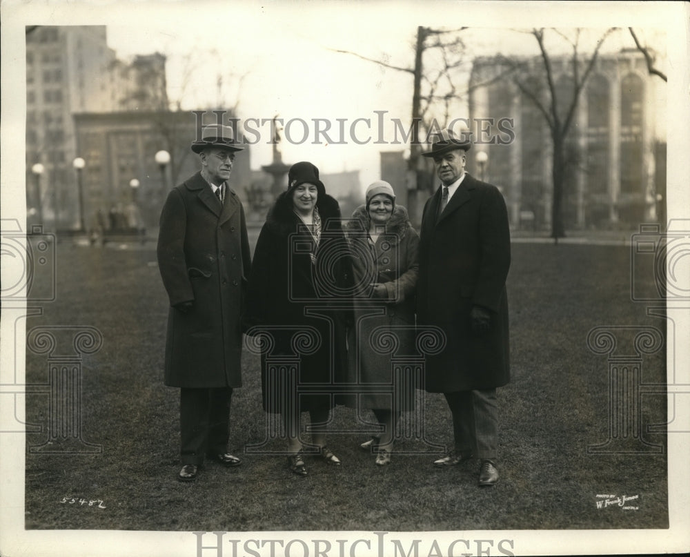 1930 Press Photo W. R. Warren, Miss Daisy June Trout, Mrs. George Muckley - Historic Images