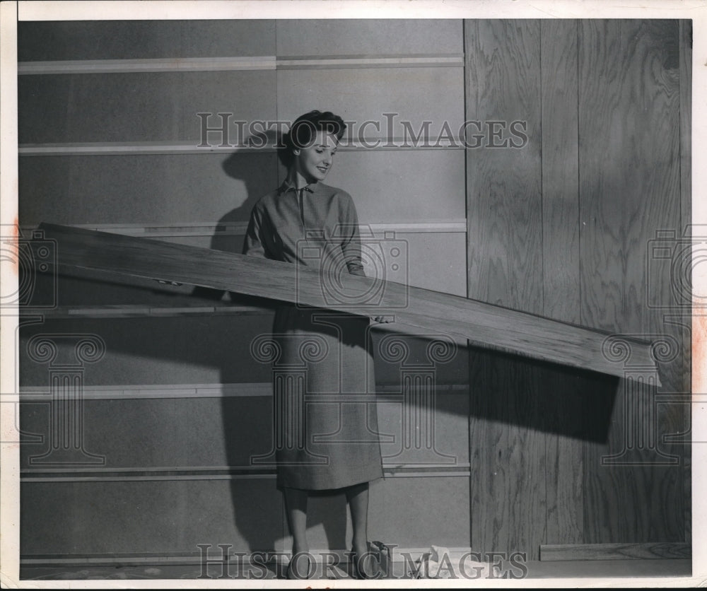 1956 Press Photo installation of Savannah Oak from Georgia-Pacific Mill - Historic Images