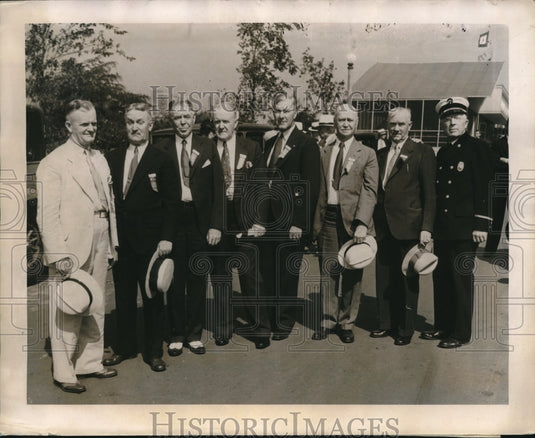 1933 Press Photo Chiocago World's Fair Fire chiefs SR Allen, JJ Toosey,CJ Brenna - Historic Images